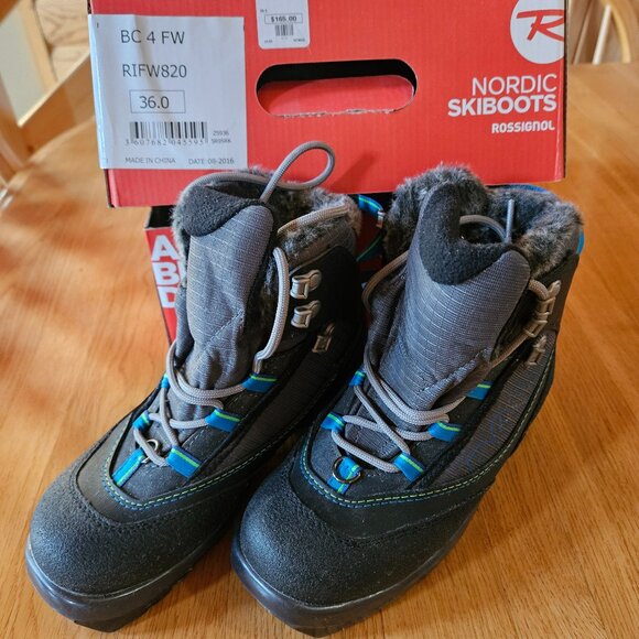 Like New in Box Nordic Size 36 Rossignol BC4 Cross Country Ski Boots - Picture 1 of 10